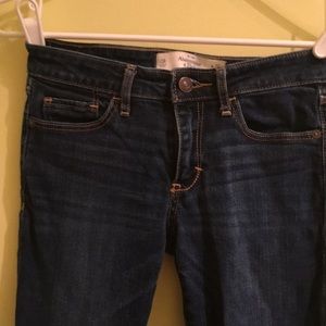 Abercrombie size 25 length 31 dark jeans